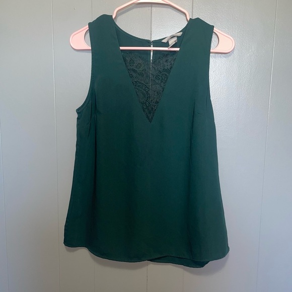 H&M Emerald Green Lace V Neck Tank Top Blouse Size 8 - Picture 1 of 6